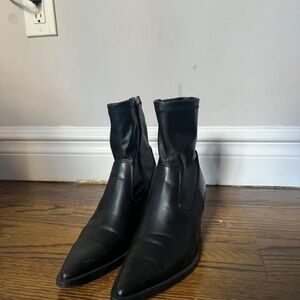 Zara Black Pointed Toe Ankle Boots